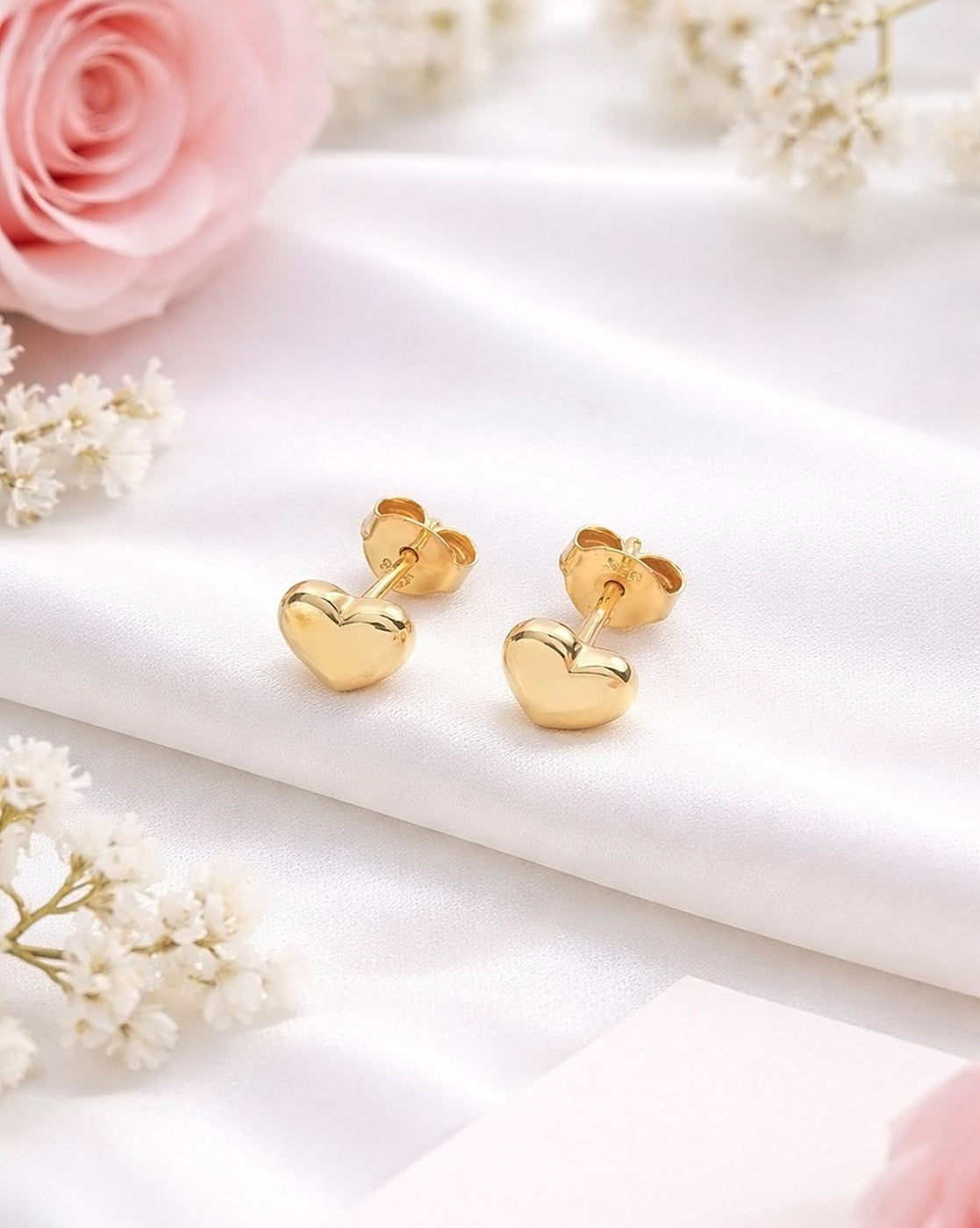 925 Sterling Silver 18kt Gold Plated Heart Mini Stud Earring