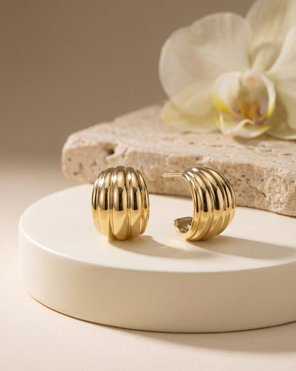 18Kt Gold-Plated Curved Textured Half Hoop Earrings