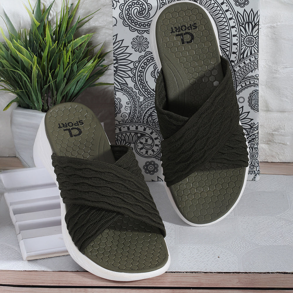 Women Criss Cross Klynit Comfort Slides