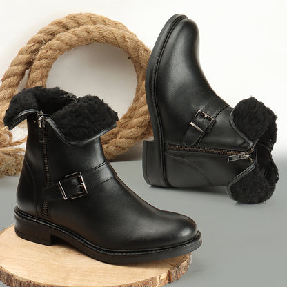 Women Solid Block-Heeled Winter Boots With Buckle
