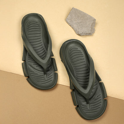 Men Sculpted Sport Thong Sandals