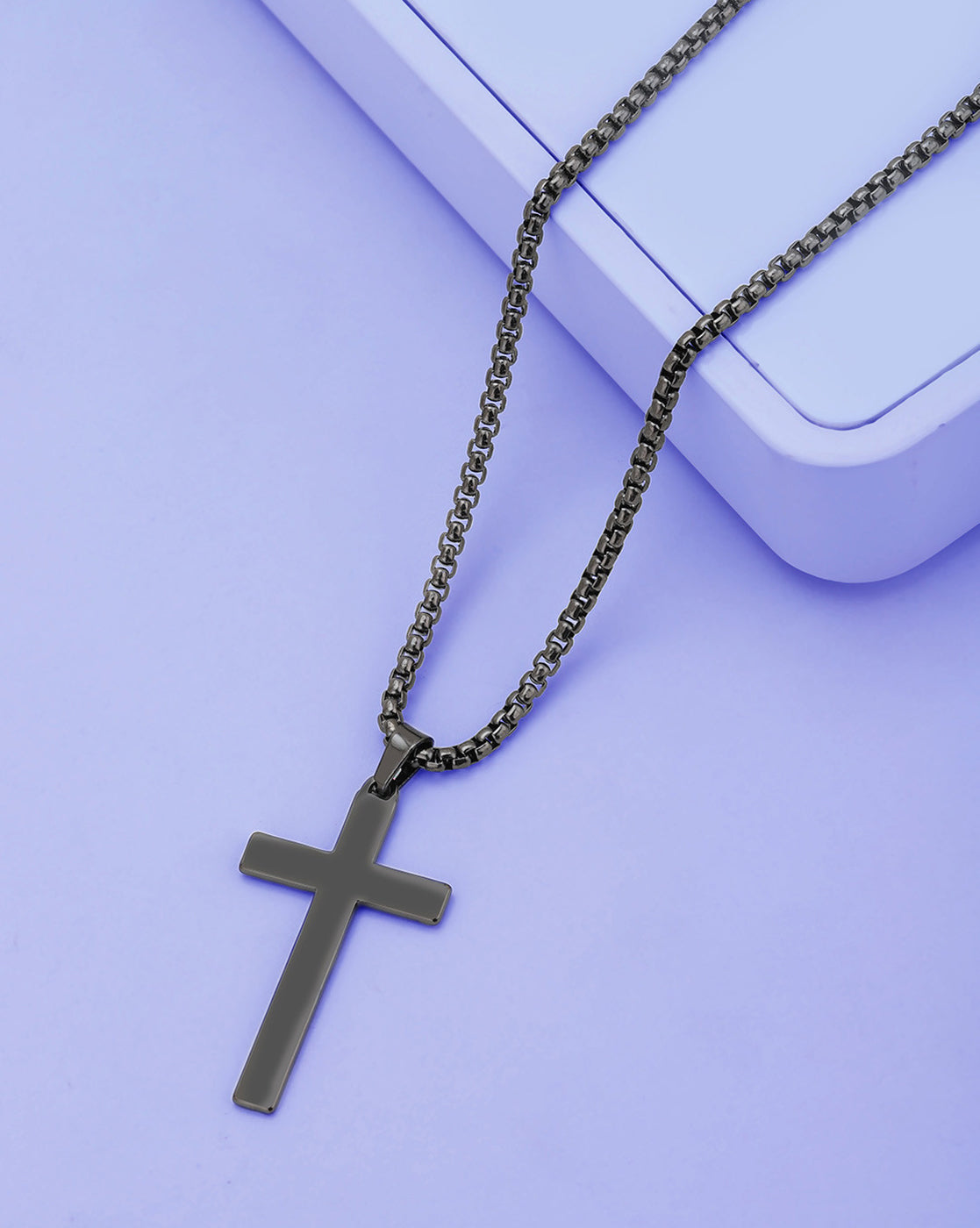 Men Metallic Toned Jesus Cross Pendant and Venetian Chain