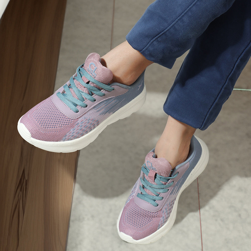 Women Mesh Flyknit Technology Lace-Up Sports Shoes