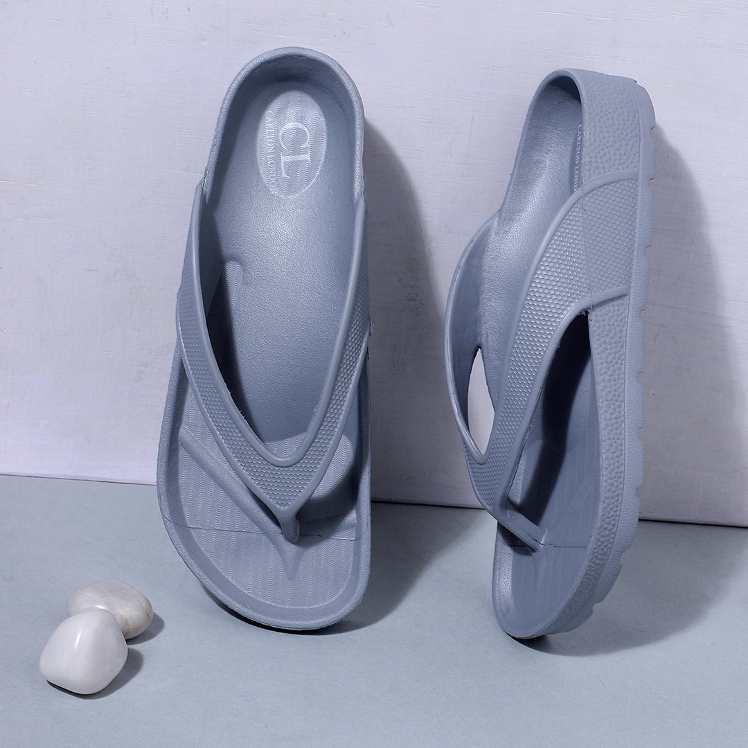 Men Textured Comfort Thong Sandals