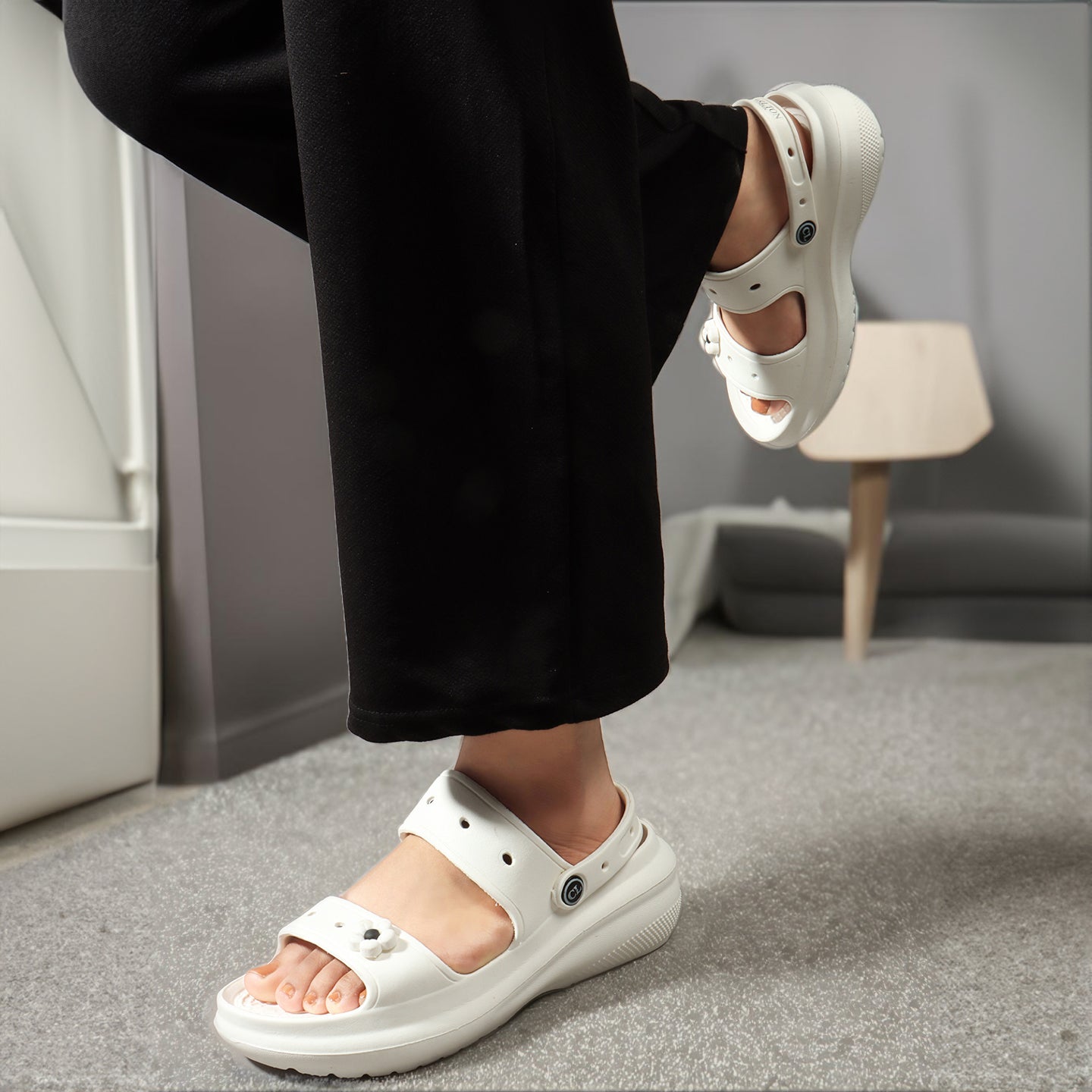 Women Ultimate comfort Adjustable Strap Comfort Sandals