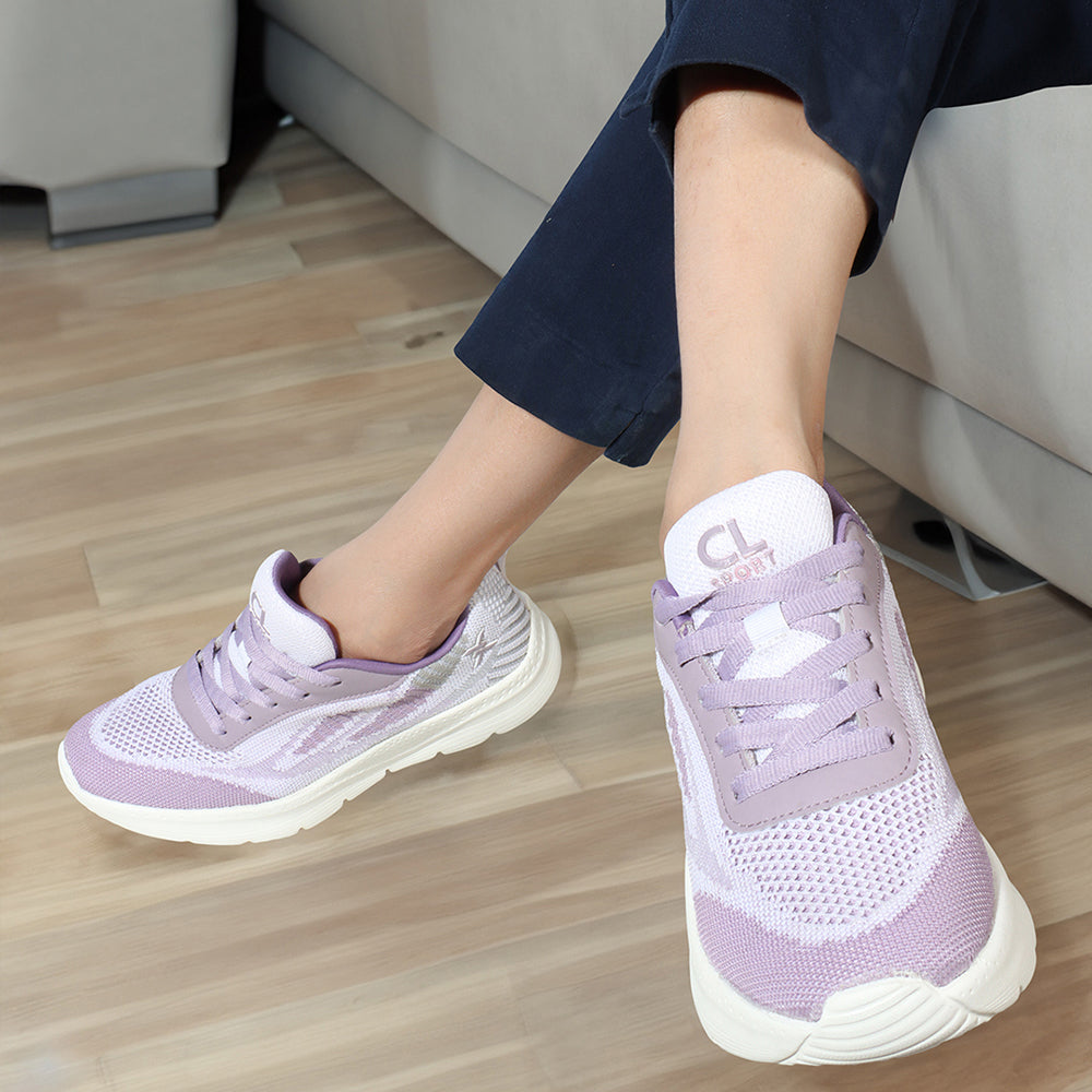 Women Mesh Flyknit Technology Lace-Up Sports Shoes