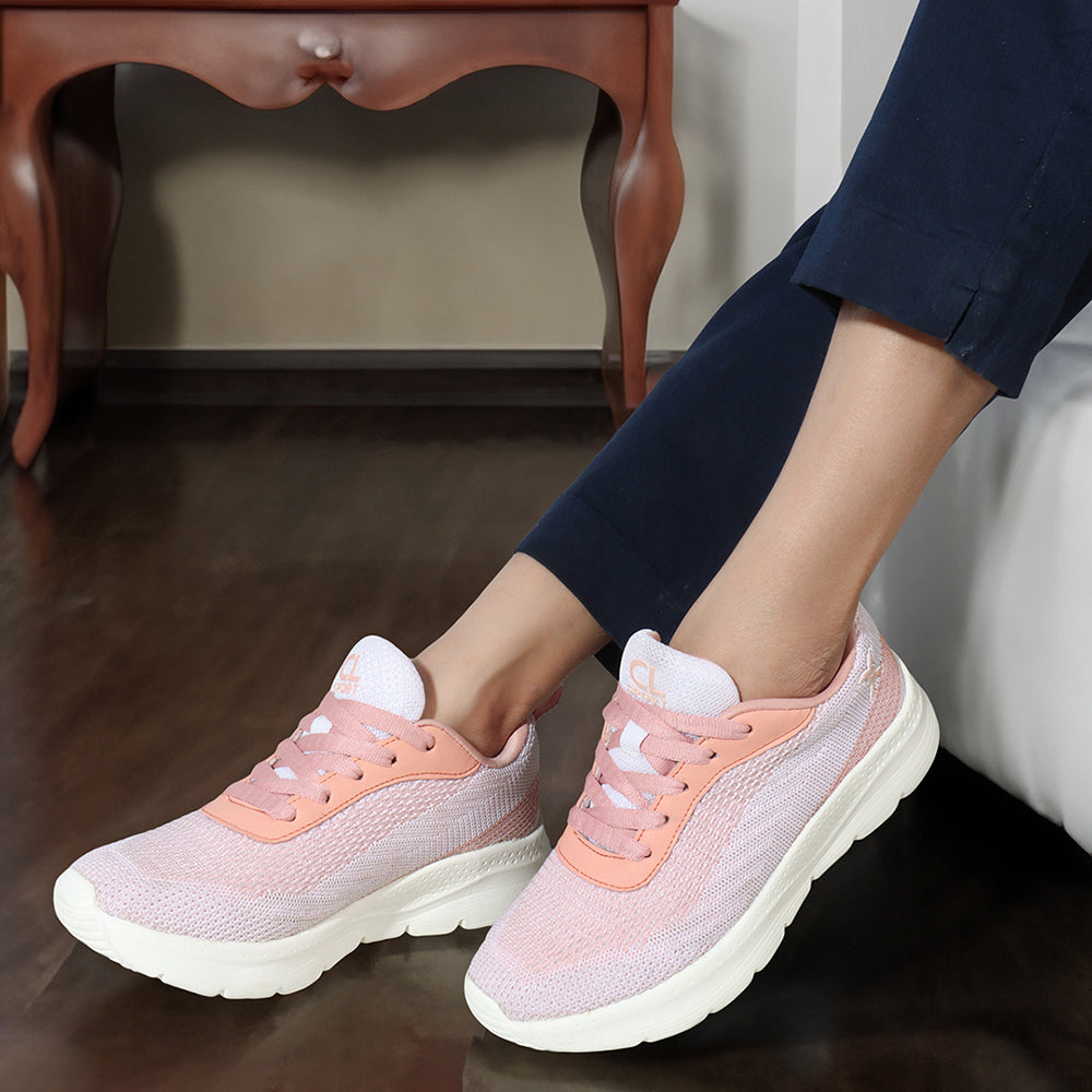 Women Mesh Flyknit Technology Lace-Up Sports Shoes