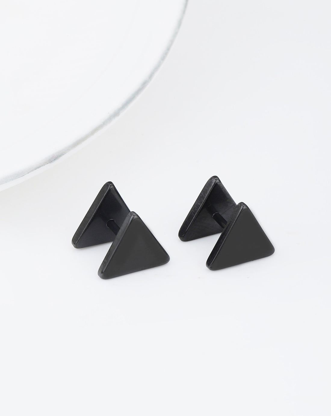 Men Black Toned Triangular Enamel Stud Earring