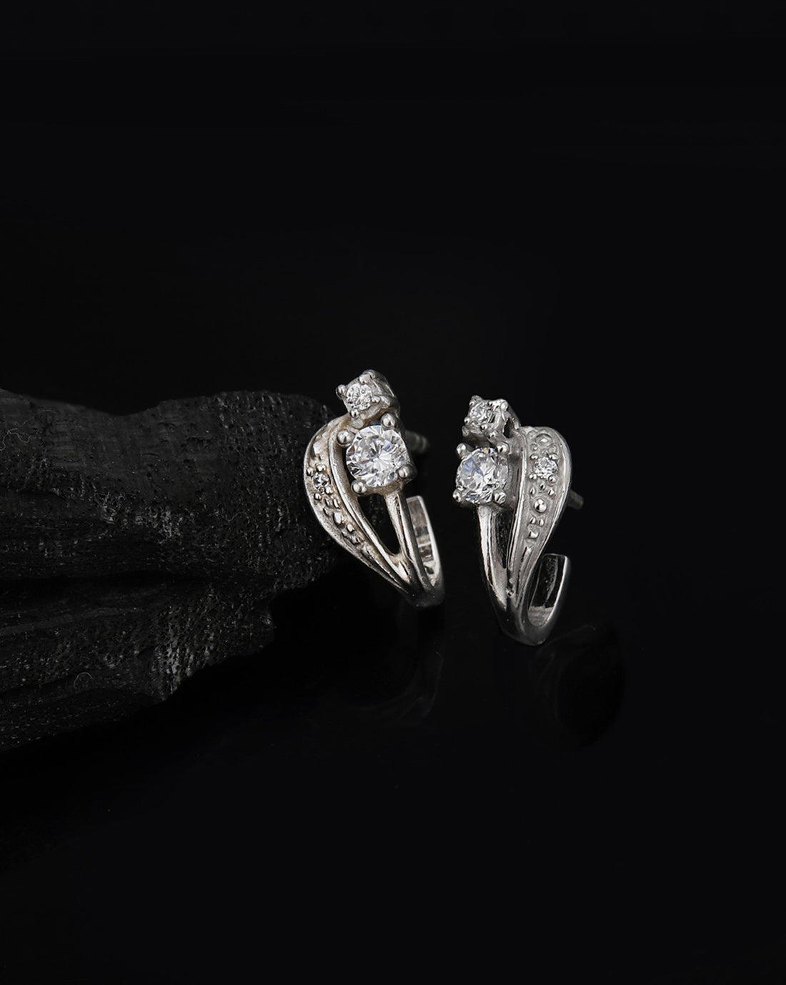 925 Sterling Silver Rhodium Plated CZ Contemporary Stud Earring