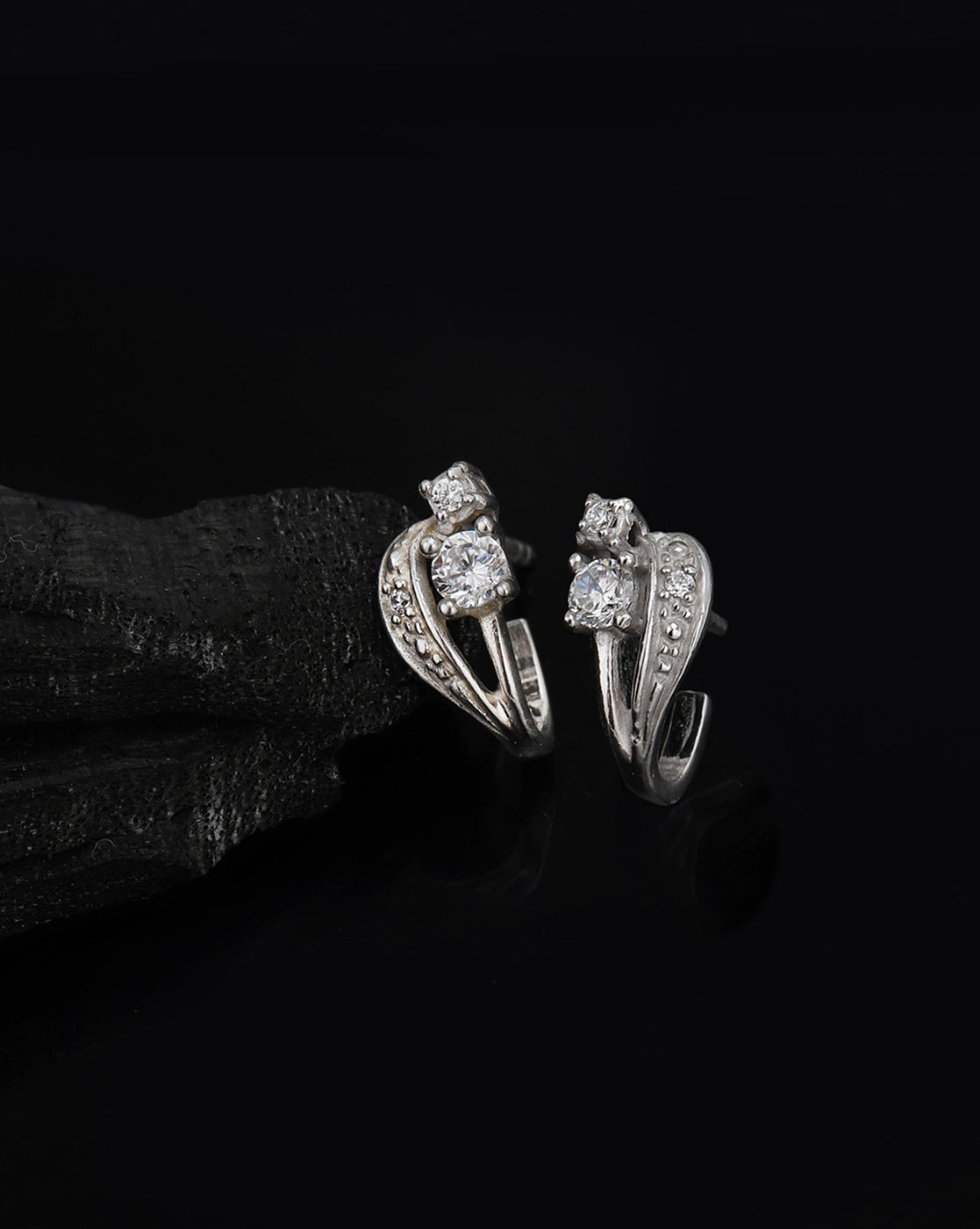 925 Sterling Silver Rhodium Plated CZ Contemporary Stud Earring