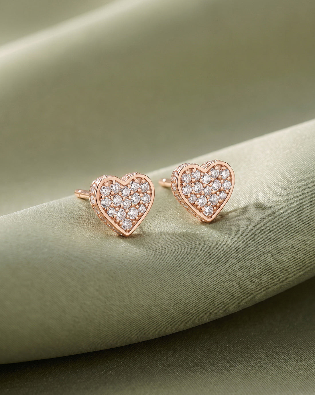 925 Sterling Silver with 18kt Rose Gold Plated CZ Petite Heart Stud Earring