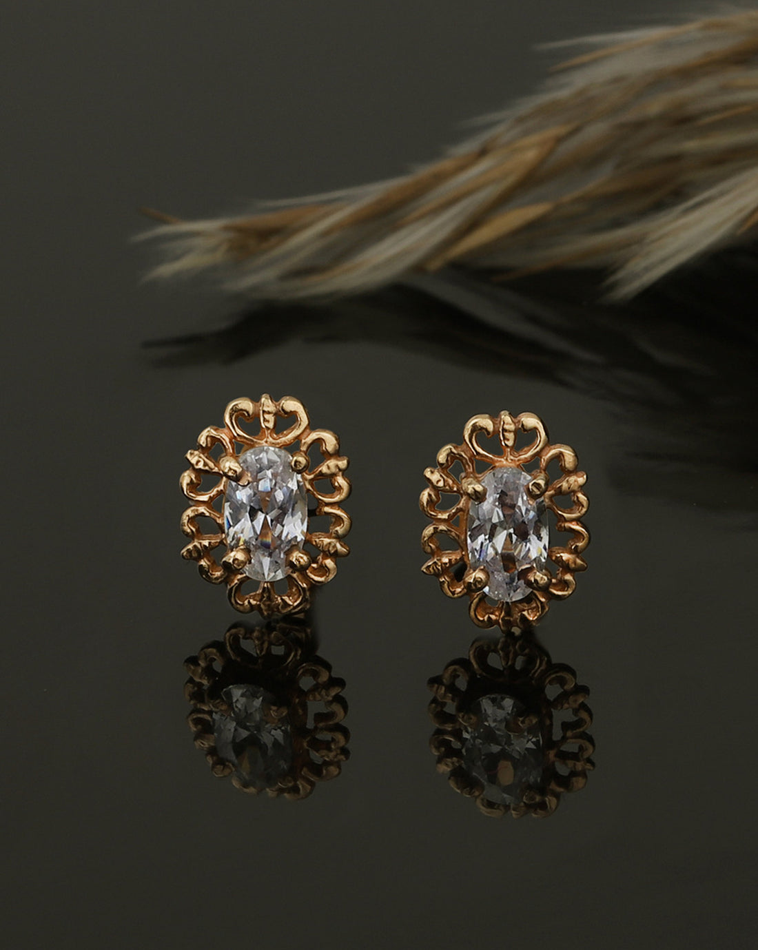 925 Sterling Silver 18kt Rose Gold Plated Solitaire Floral Oval Stud Earring