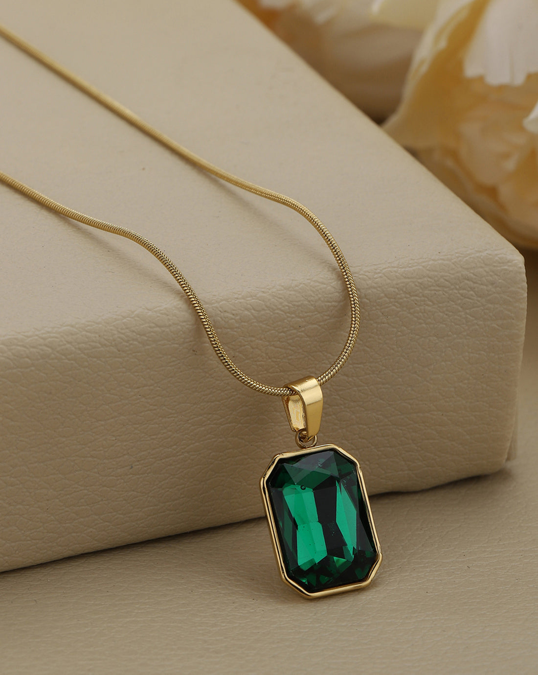 Gold Plated Emerald Green Glass Pendant &amp; Stainless Steel Chain