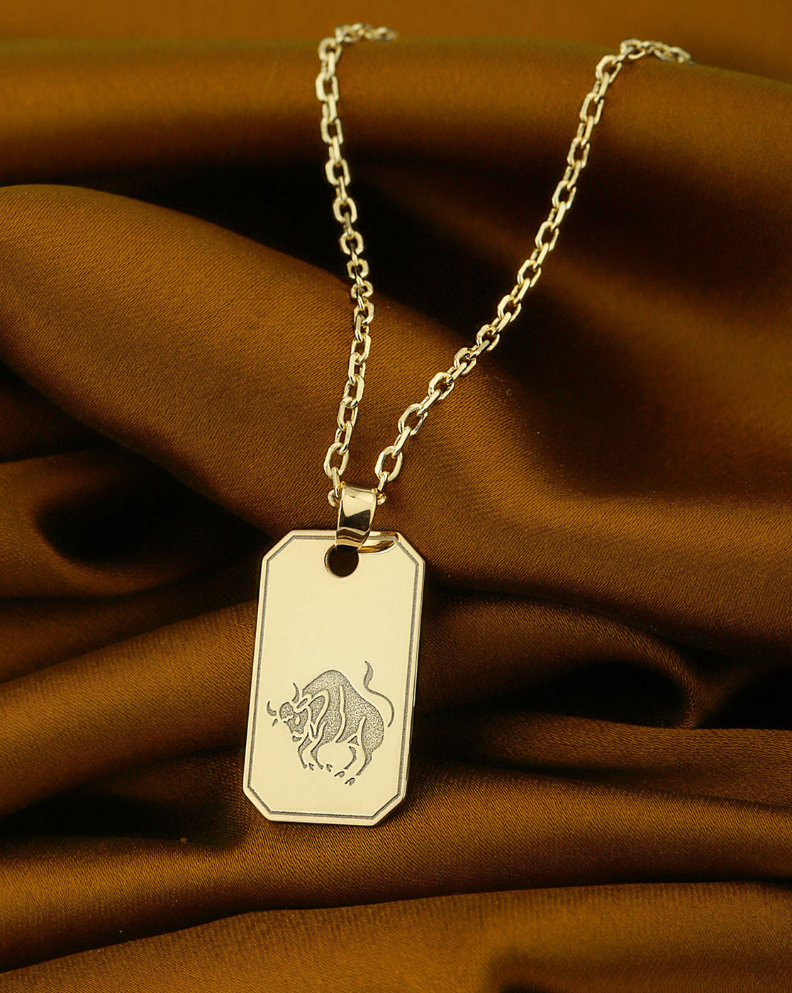 Men 18kt Gold Plated Engrave Taurus Pendant and Chain