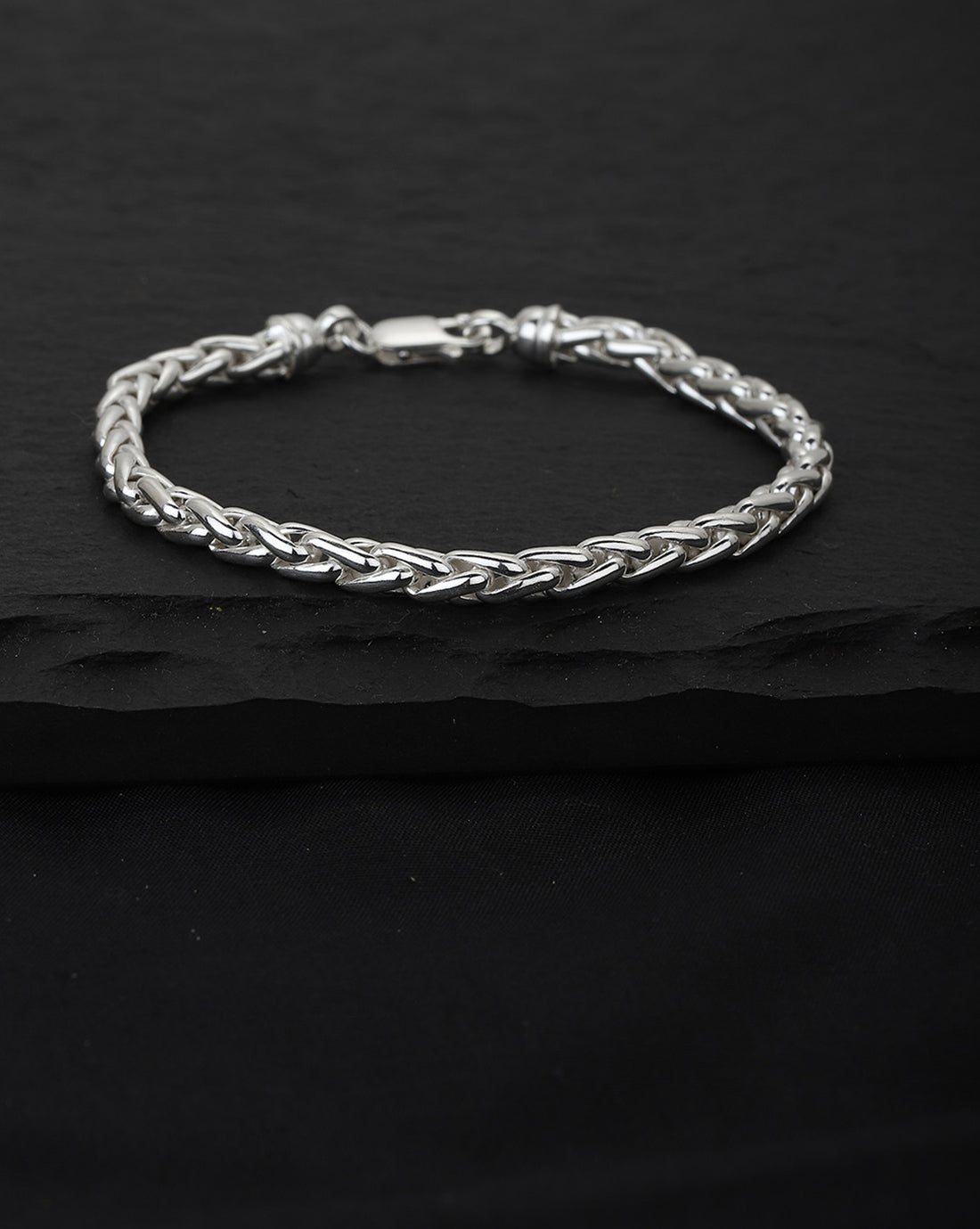 Men Rhodium-Plated Arrow Link Chain Bracelet