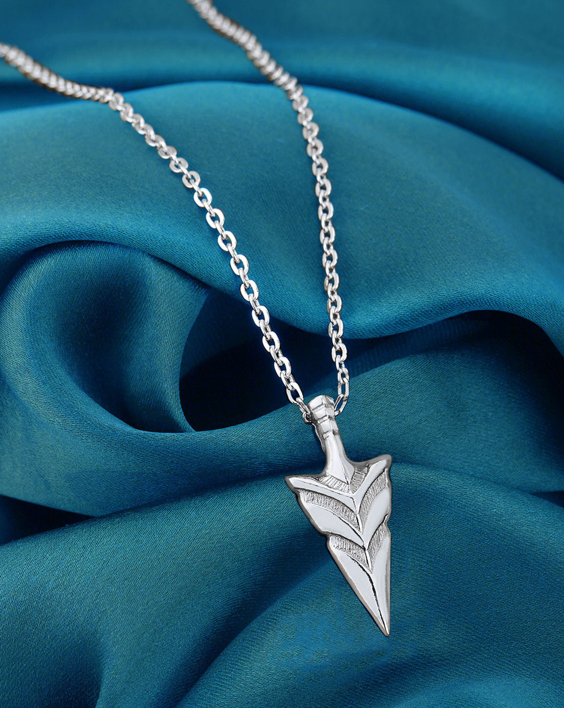 Men Rhodium Plated Arrow Pendant and Chain