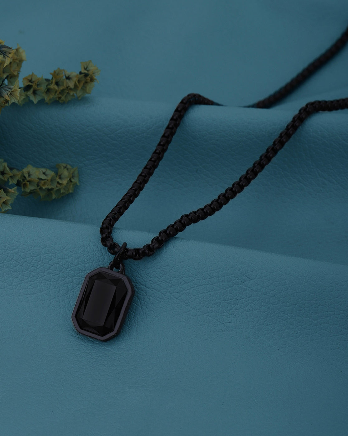 Men Stainless Steel in Black Toned Box Chain &amp; Stone Octagon Pendant