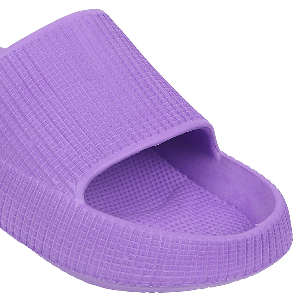 Women Lightweight and comfortable Textured Slides