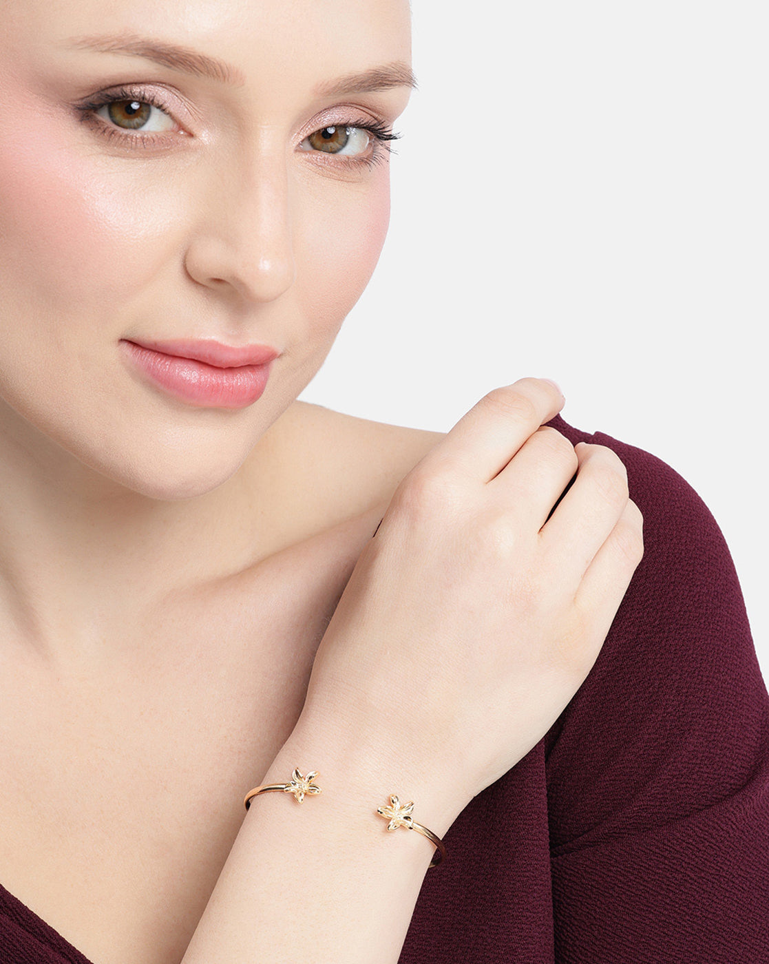 18kt Gold Plated Floral Cuff Link Bracelet