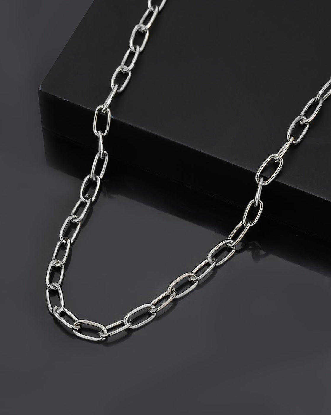 Men Elongated Oval Link Chain Necklace