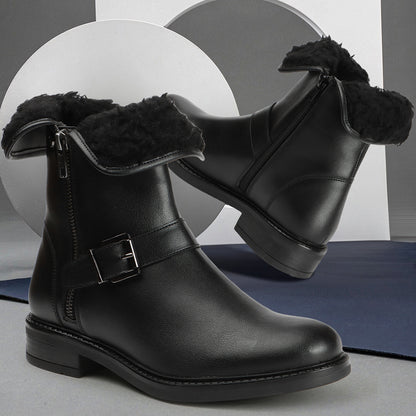 Women Solid Block-Heeled Winter Boots With Buckle