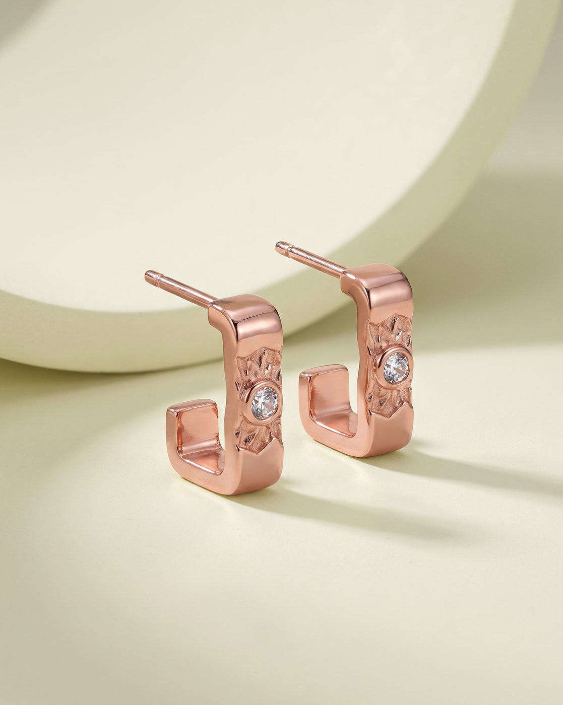 18kt Rose Gold Plated Solitaire Half Hoop Earring