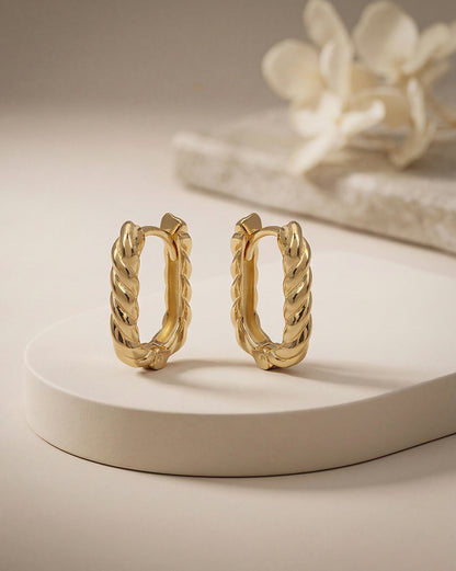 18kt Gold Plated Twisted Oval Hoop Earring