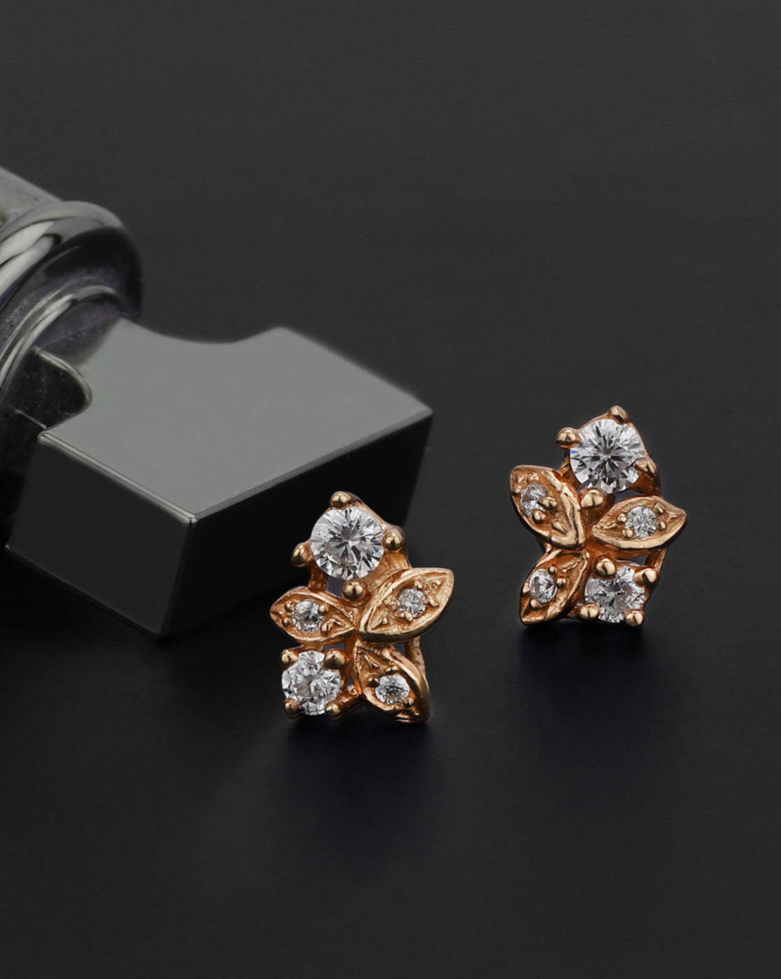 925 Sterling Silver 18kt Rose Gold Plated CZ Floral Mini Stud Earring