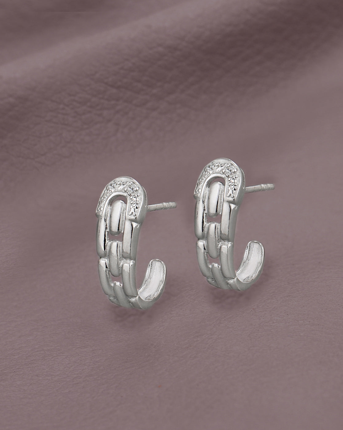 925 Sterling Silver Rhodium Plated CZ Interlock Chain Half Hoop Earring