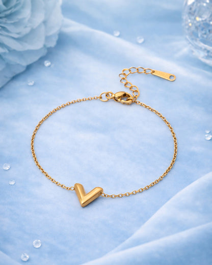 Gold-Plated Petite V Shaped Heart Adjustable Bracelet