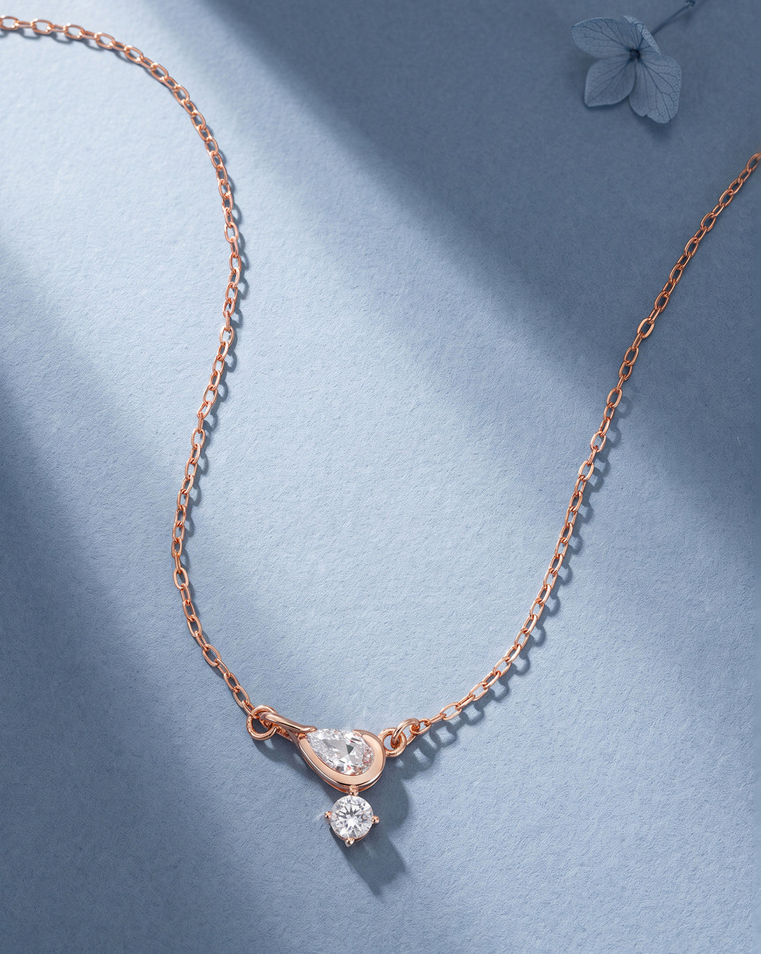 925 Sterling Silver 18kt Rose Gold Plated Dangling Solitaire Contemporary Necklace