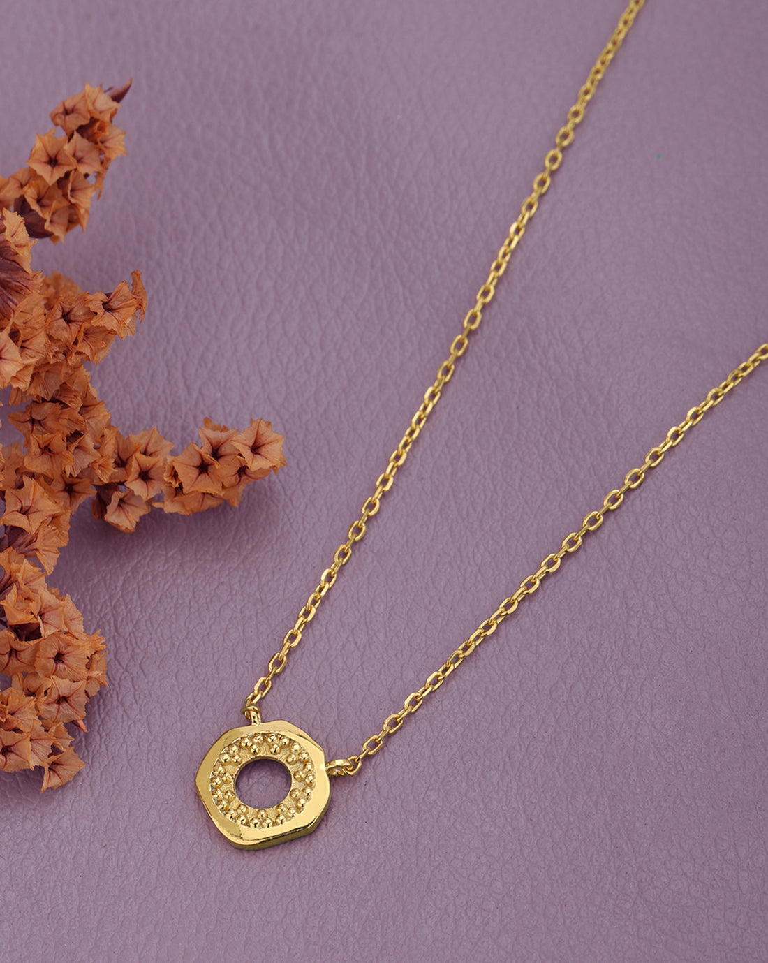 18KT Gold Plated Textured Circle Pendant Necklace