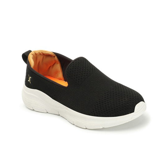Women Round Toe Flyknit Lightweight Slip-On Sneakers