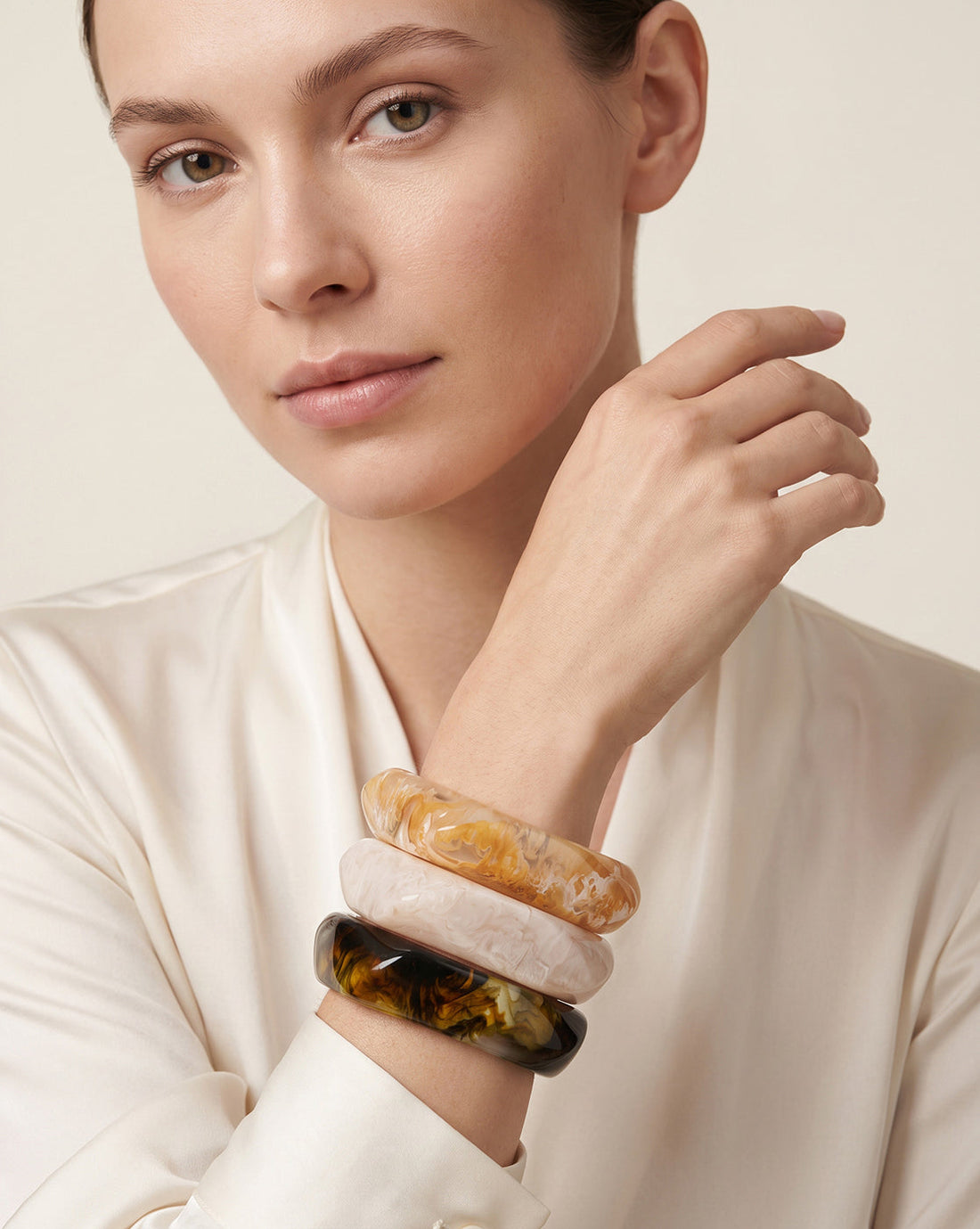 Set of 3 Stylish Earthy Square Resin Bangle