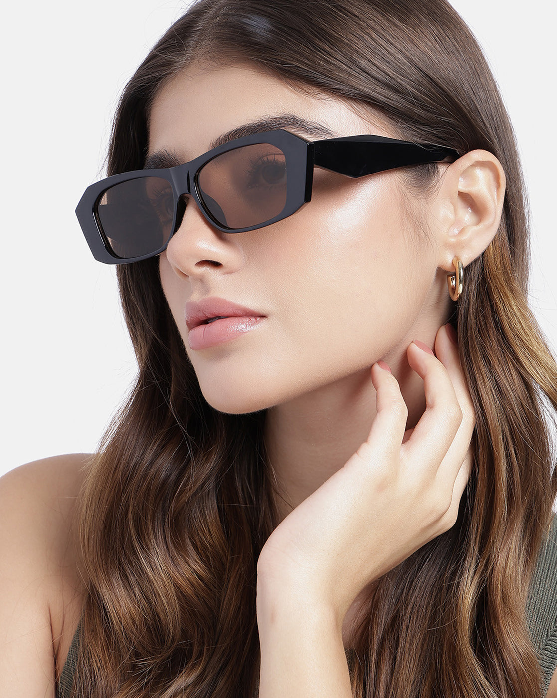 Women Black Toned UV Protected Brown Lens Wayfarer Sunglasses
