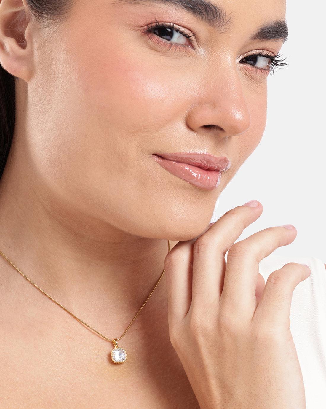Gold Plated Statement Solitaire Pendant &amp; Fancy Chain