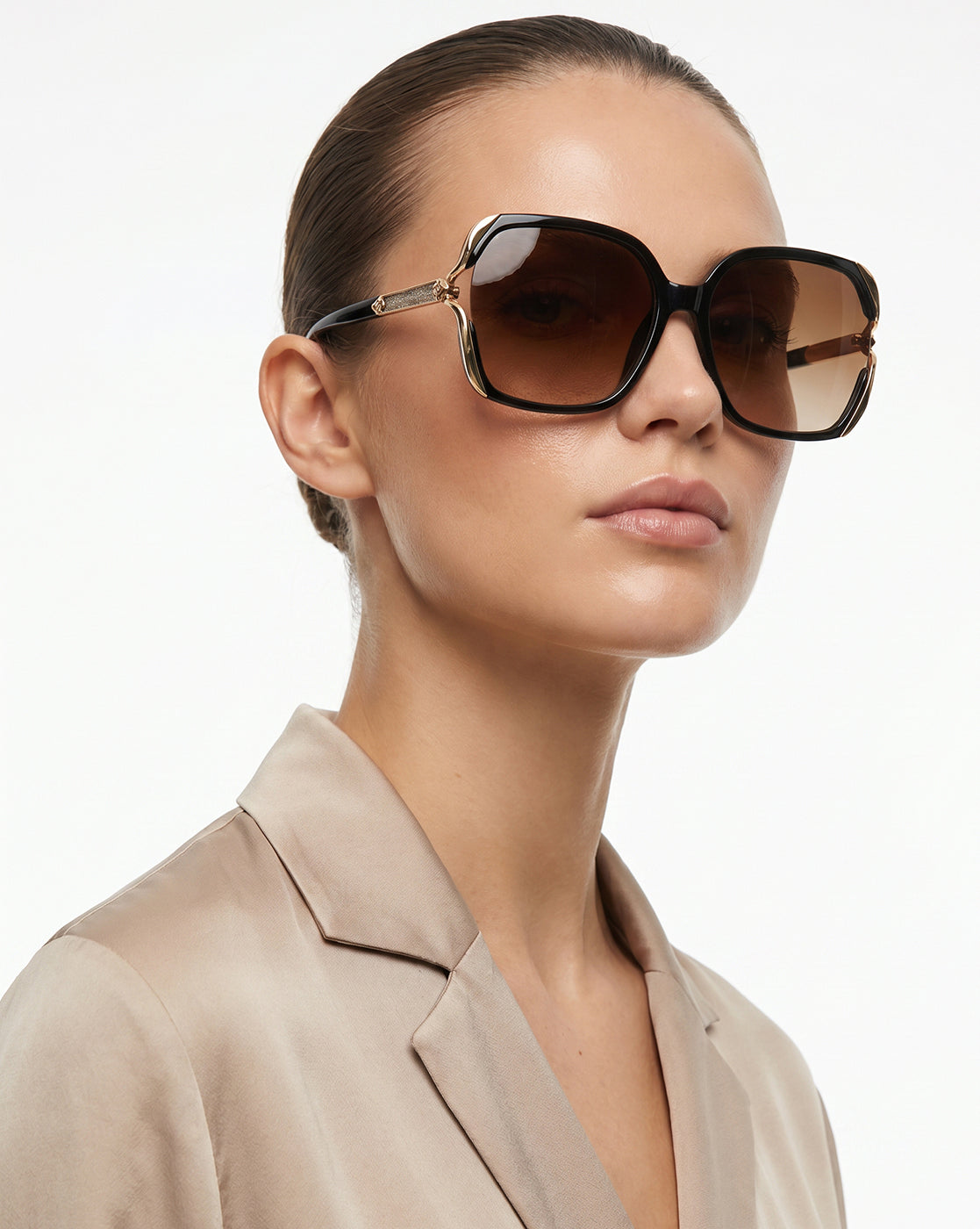 Black &amp; Gold Toned UV Protected Brown Lens Oversized Sunglasses for women CLSW612