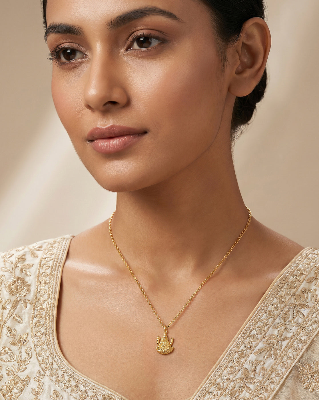 18Kt Gold Plated Ganesha Pendant and Chain for Unisex