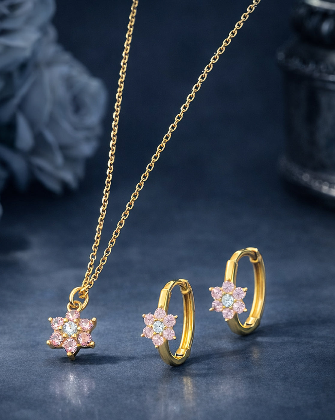 18K Gold Plated Floral Pendant Necklace &amp; Earring Set
