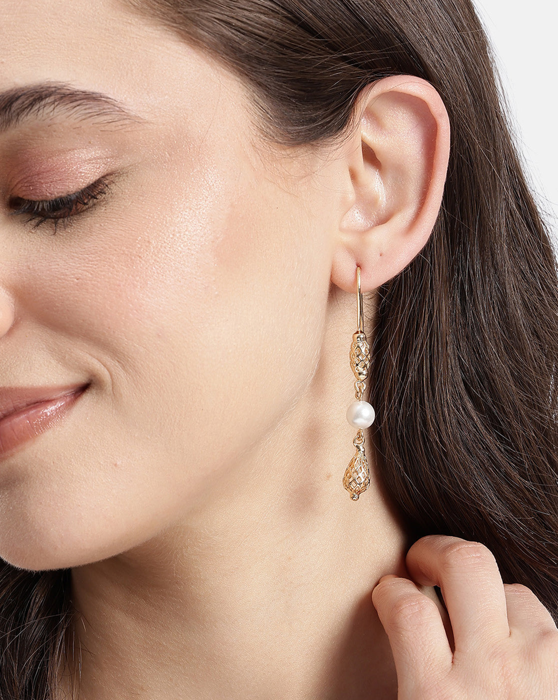 Gold-Plated Elegant Pearl Filigree Drop Earrings