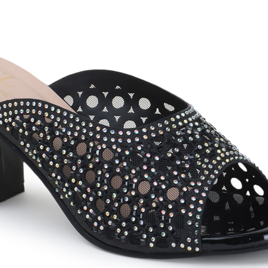 Women Embellished Block Heel Sandals
