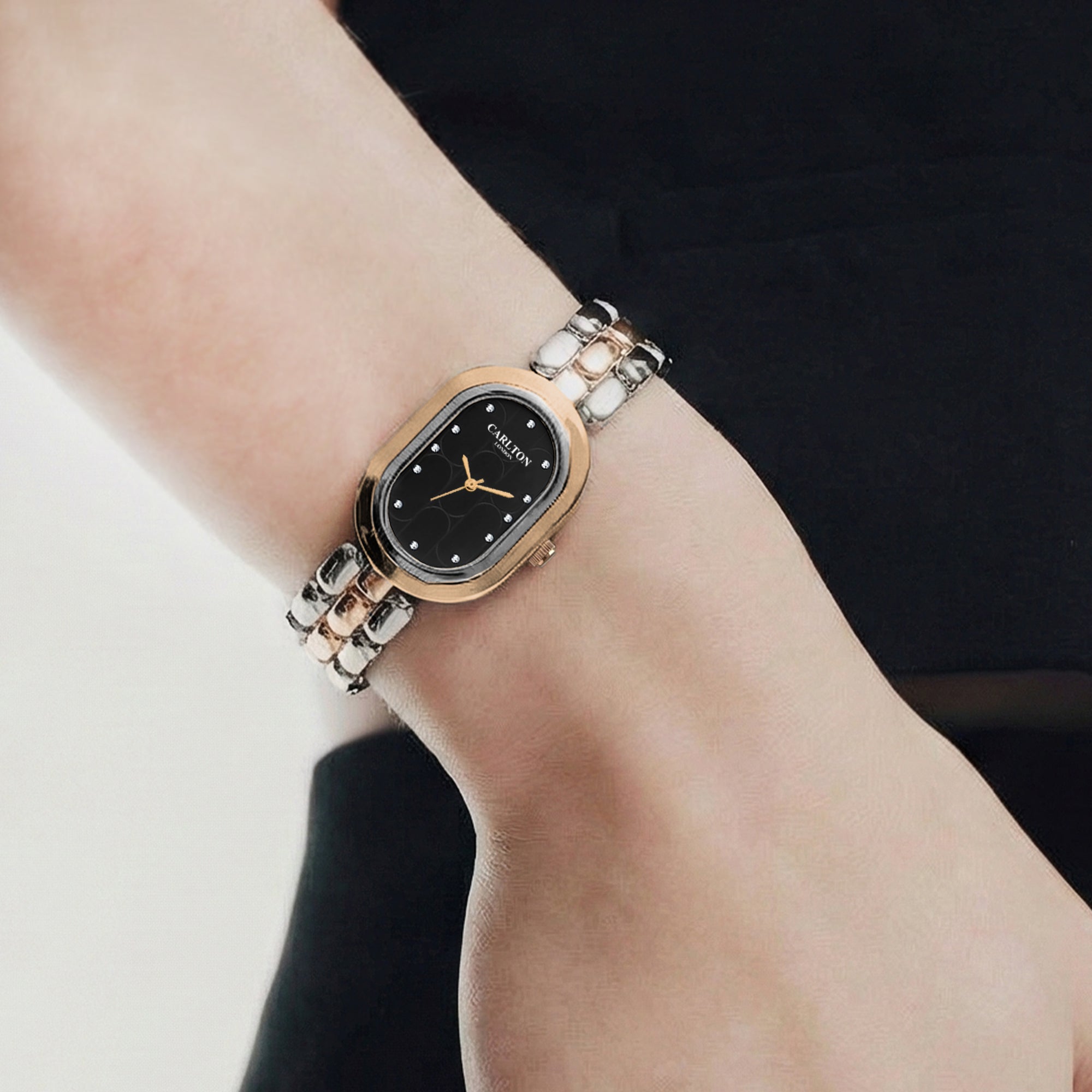 Carlton London Women Cecil Analog Watch CL-CEC-BLK