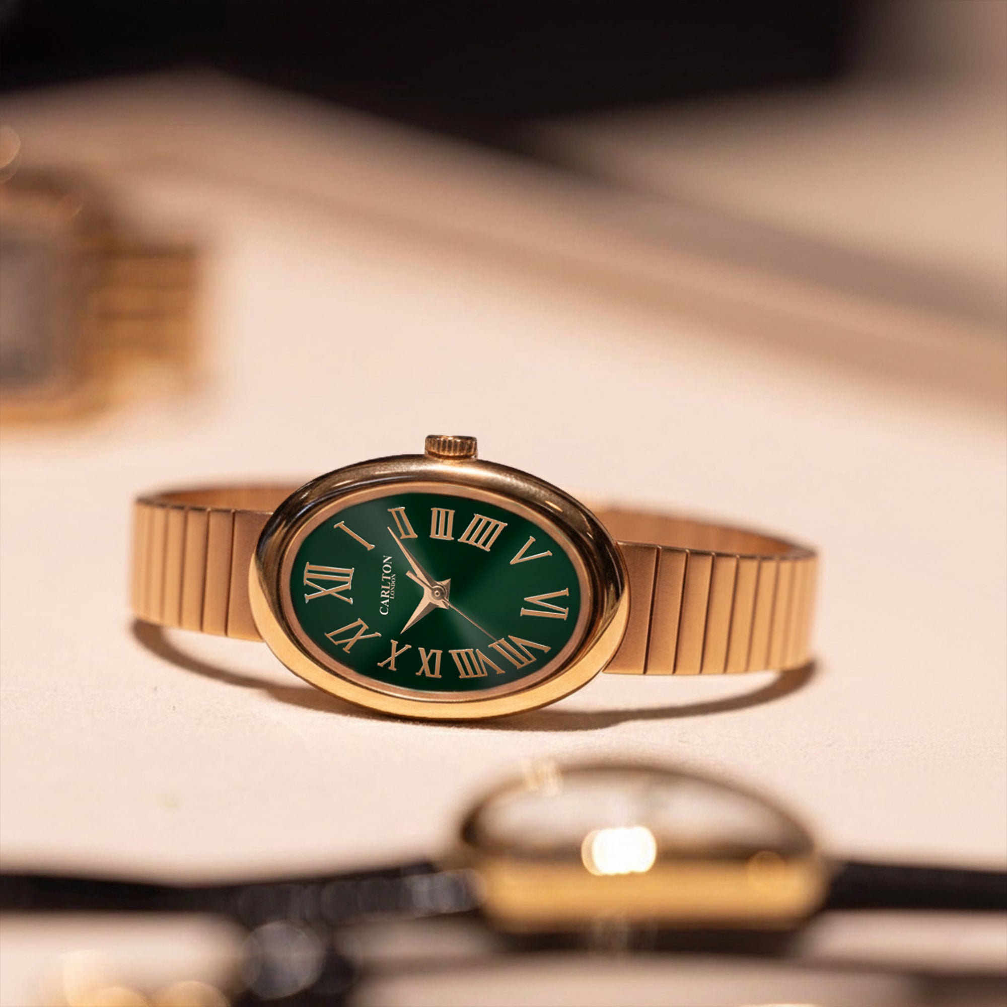 Carlton London Women Daphne Analog Watch CL-DA-GRN