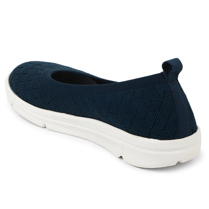 Women Textured Knit Comfort Ballet Flats