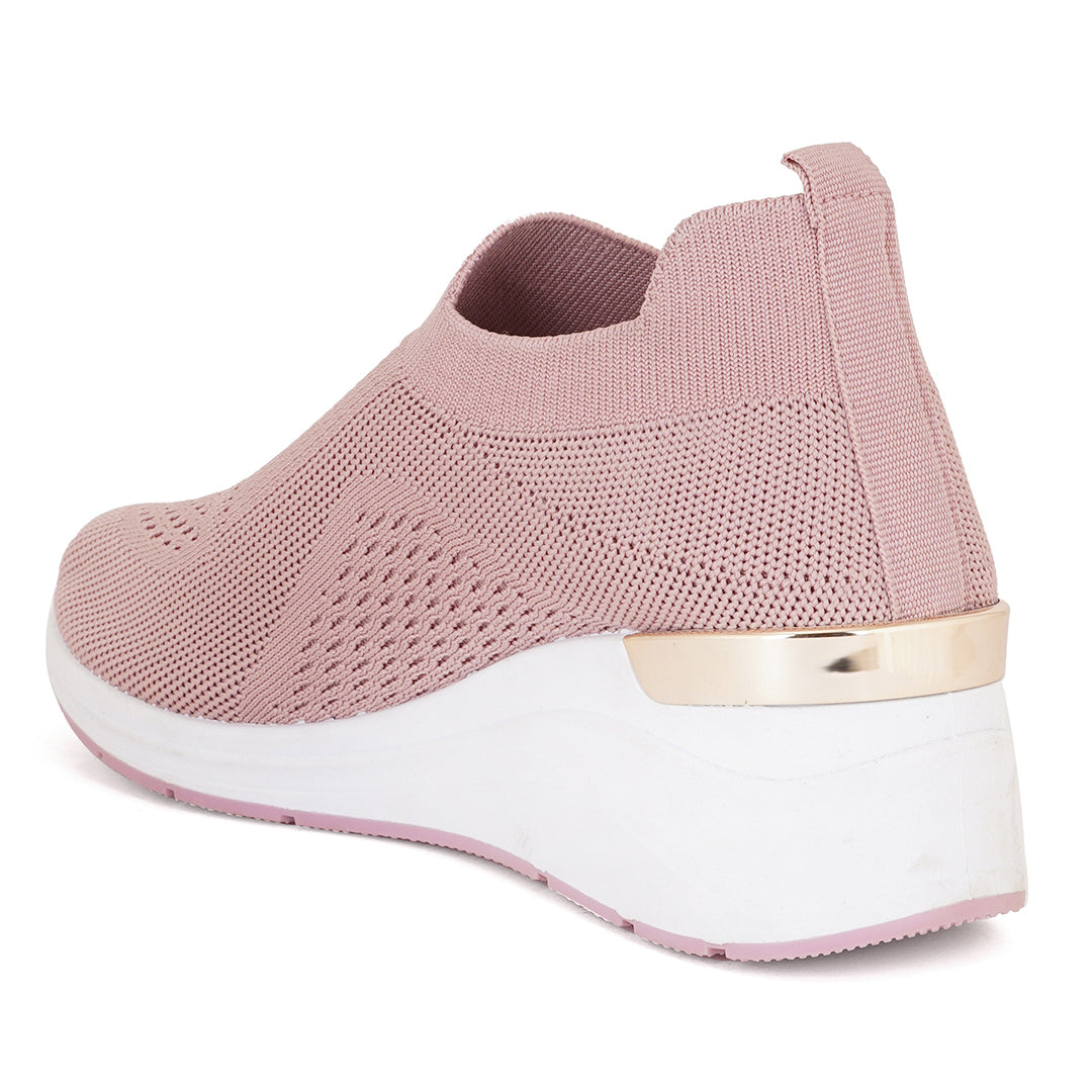 Women Comfortable Flyknit Lightweight Slip-On Sneakers