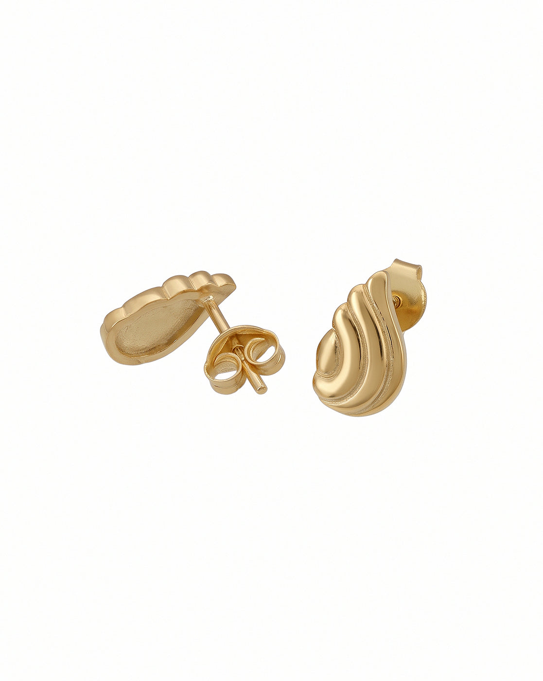 18kt Gold Plated Ribbed Textured Contemporary Stud Earring