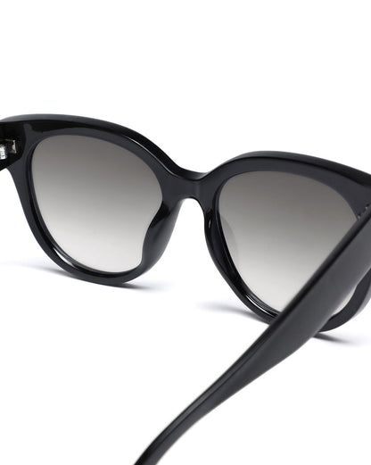 Women Black Toned Grey UV Protected Lens Cat Eye Sunglasses
