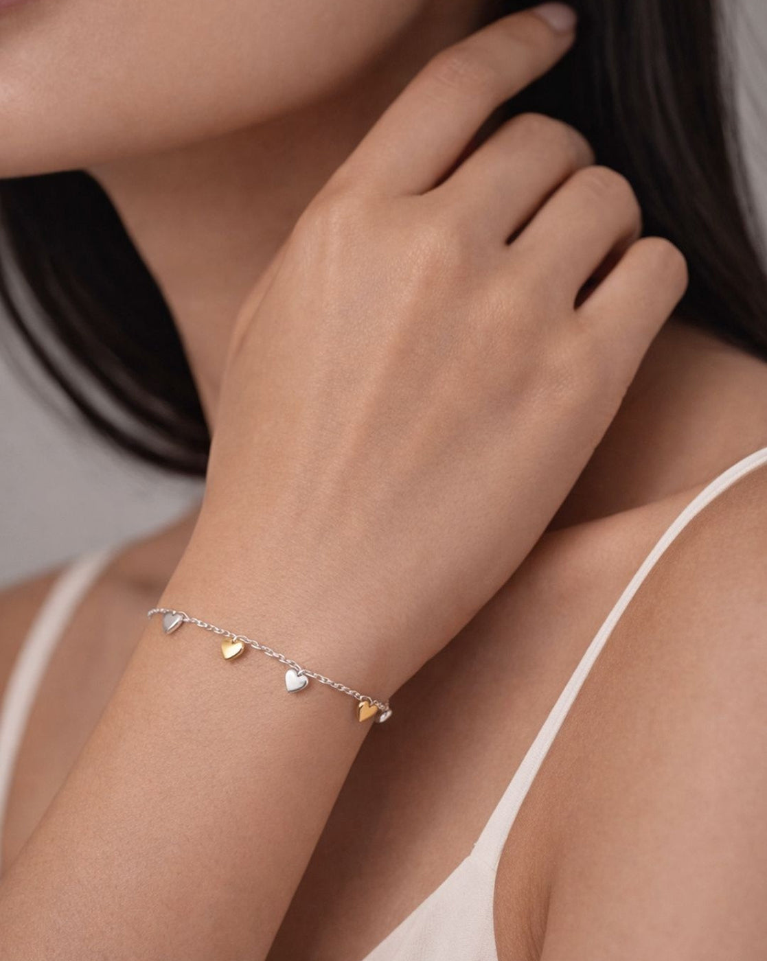 925 Sterling Silver Rhodium Plated Heart Charm Bracelet