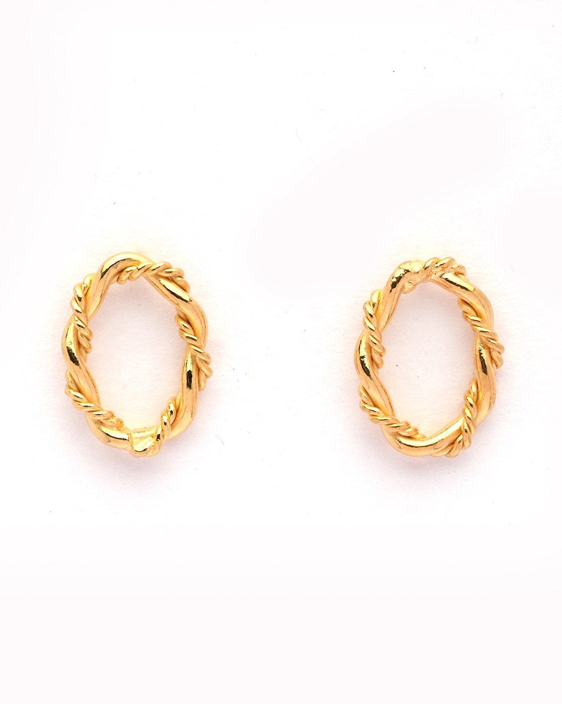 18kt Gold Plated Oval Stud Earring
