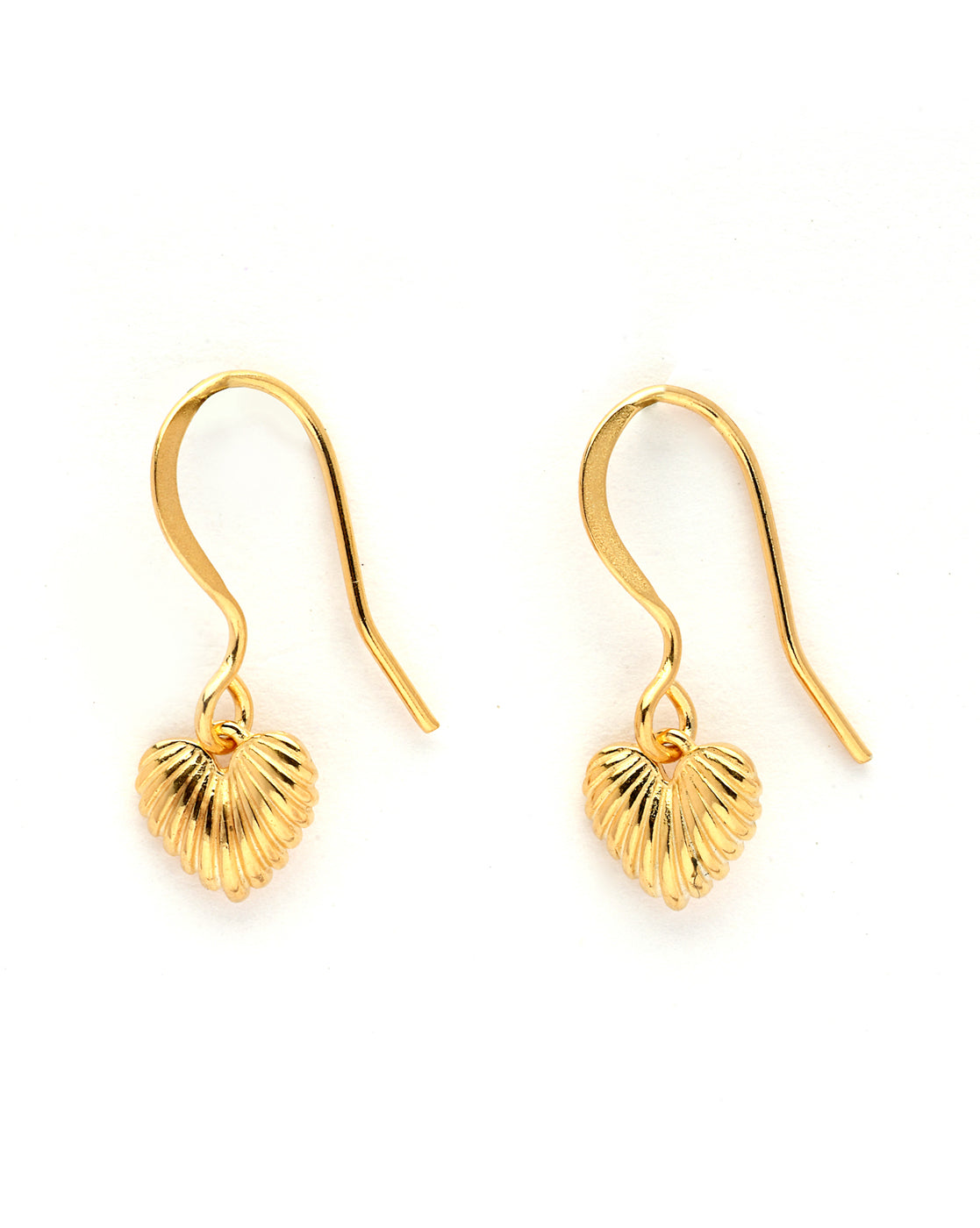 18kt Gold Plated Dangling Heart Drop Earring